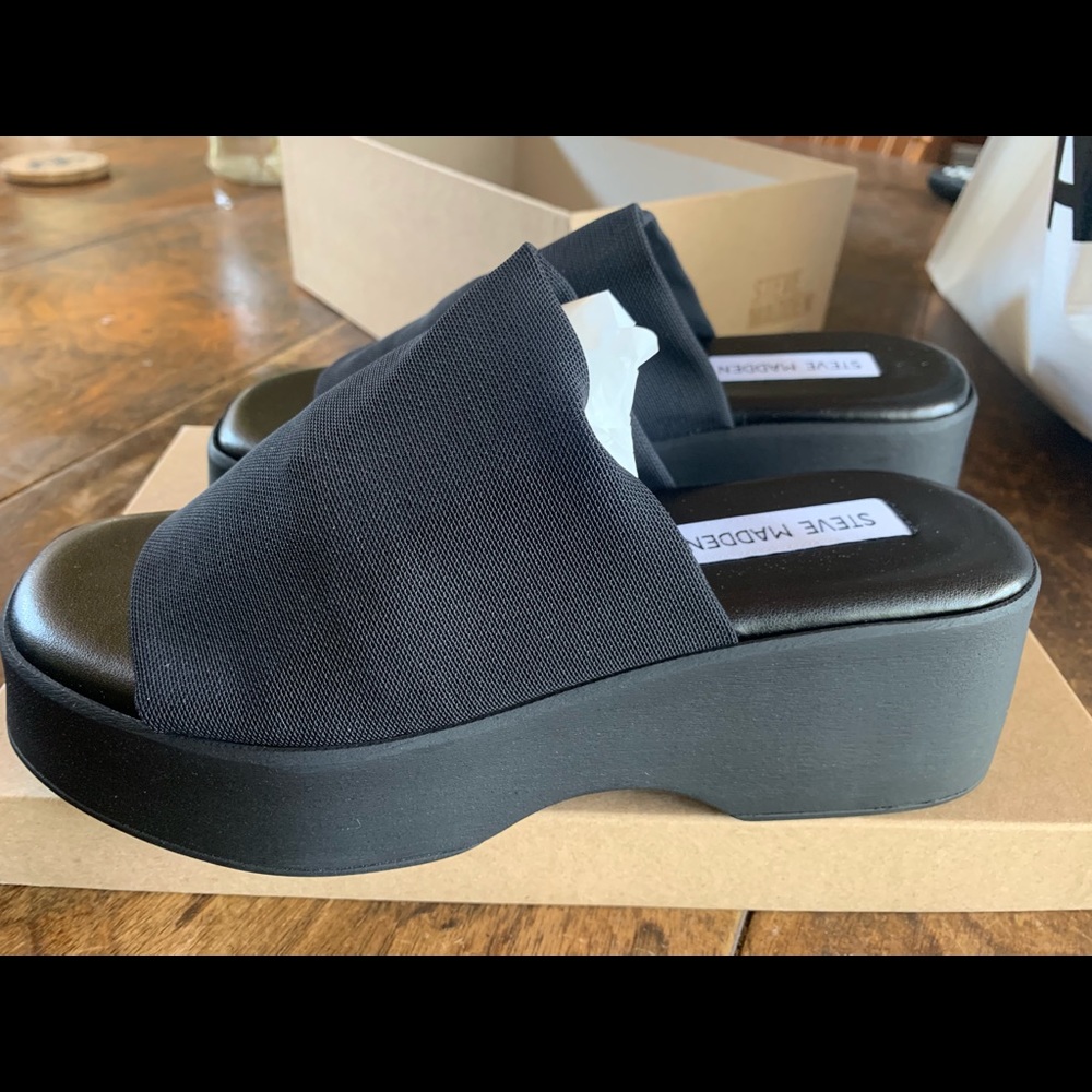 Steve Madden slinky 30 slide sandals